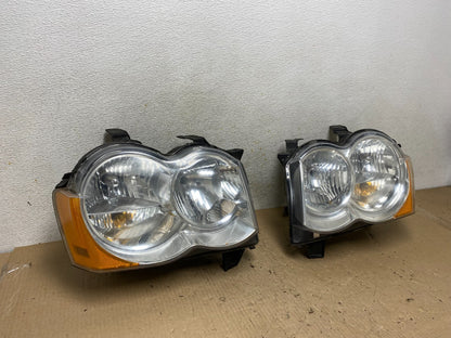 2008-2010 Jeep Grand Cherokee Left+Right Set Halogen Headlights AH5957 DW1