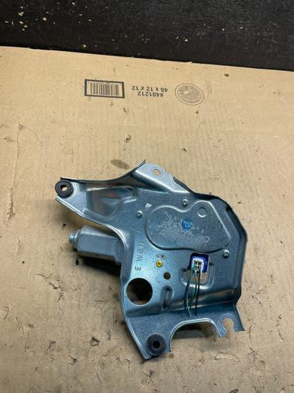 2010 to 2014 Subaru Legacy Outback Rear Windshield Wiper Motor w4211 DG5