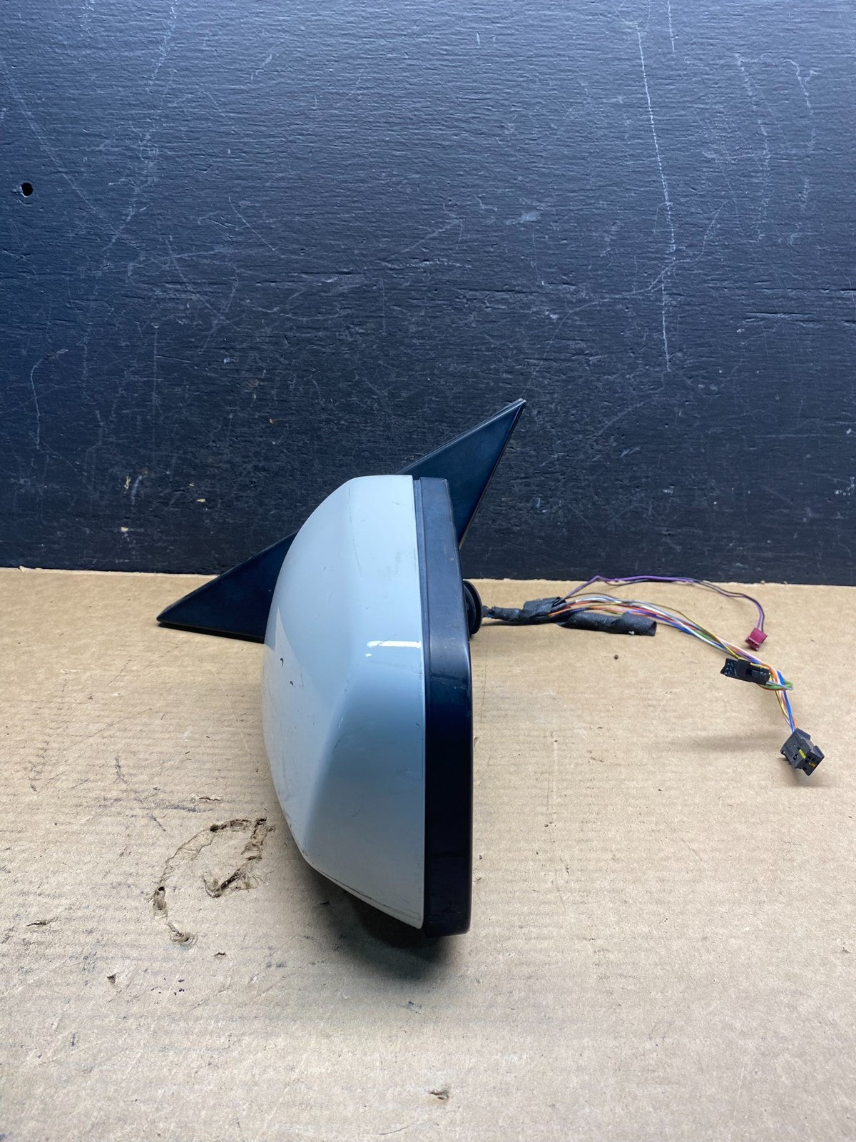 2004 to 2006 BMW 5-Series 525i 530i Left Driver LH Door View Mirror AD9929 DW10