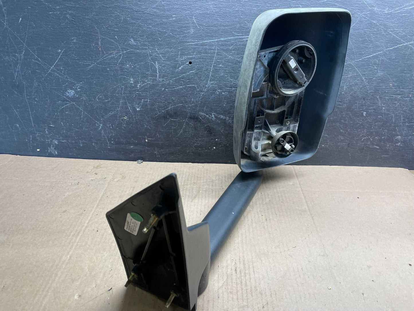 2005 Chevrolet Express G3500 G4500 Right Passenger RH View Mirror O8648 DG3