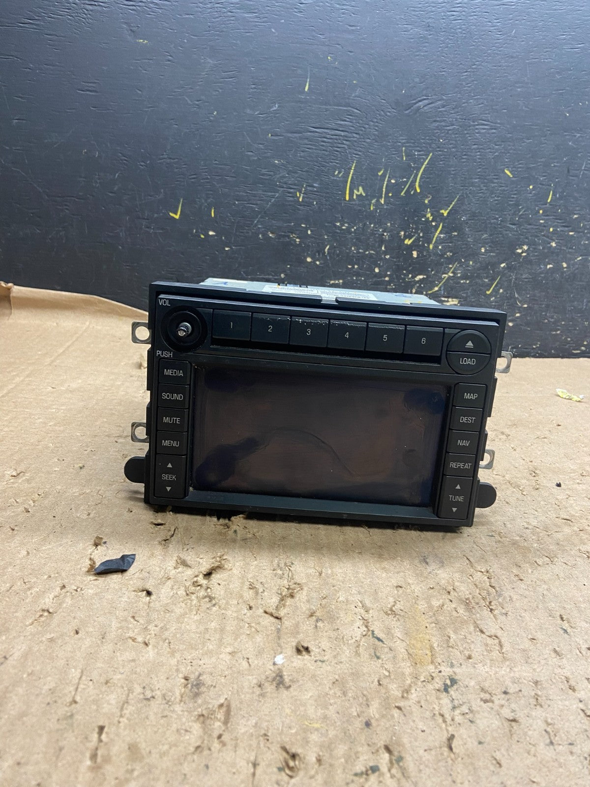 2007 - 2014 Ford Expedition Explorer Radio CD Player Screen Display z4094 DG0