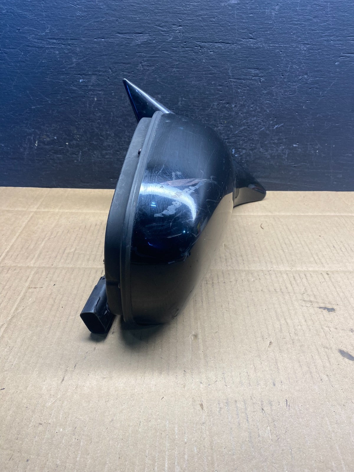 2004 to 2011 Lincoln Town Car Right Passenger View Heated Door Mirror AD5009 DW10