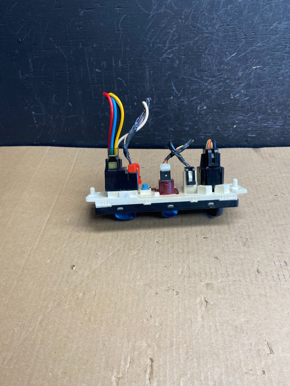 1999 to 2004 Ford F250 F350 Super Duty Heater A/C Climate Control ae4452 DG3