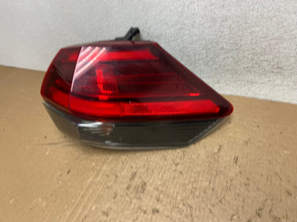 2017 - 2020 Nissan Rogue Outer Right Passenger RH Side Tail Light AG1390 LK1