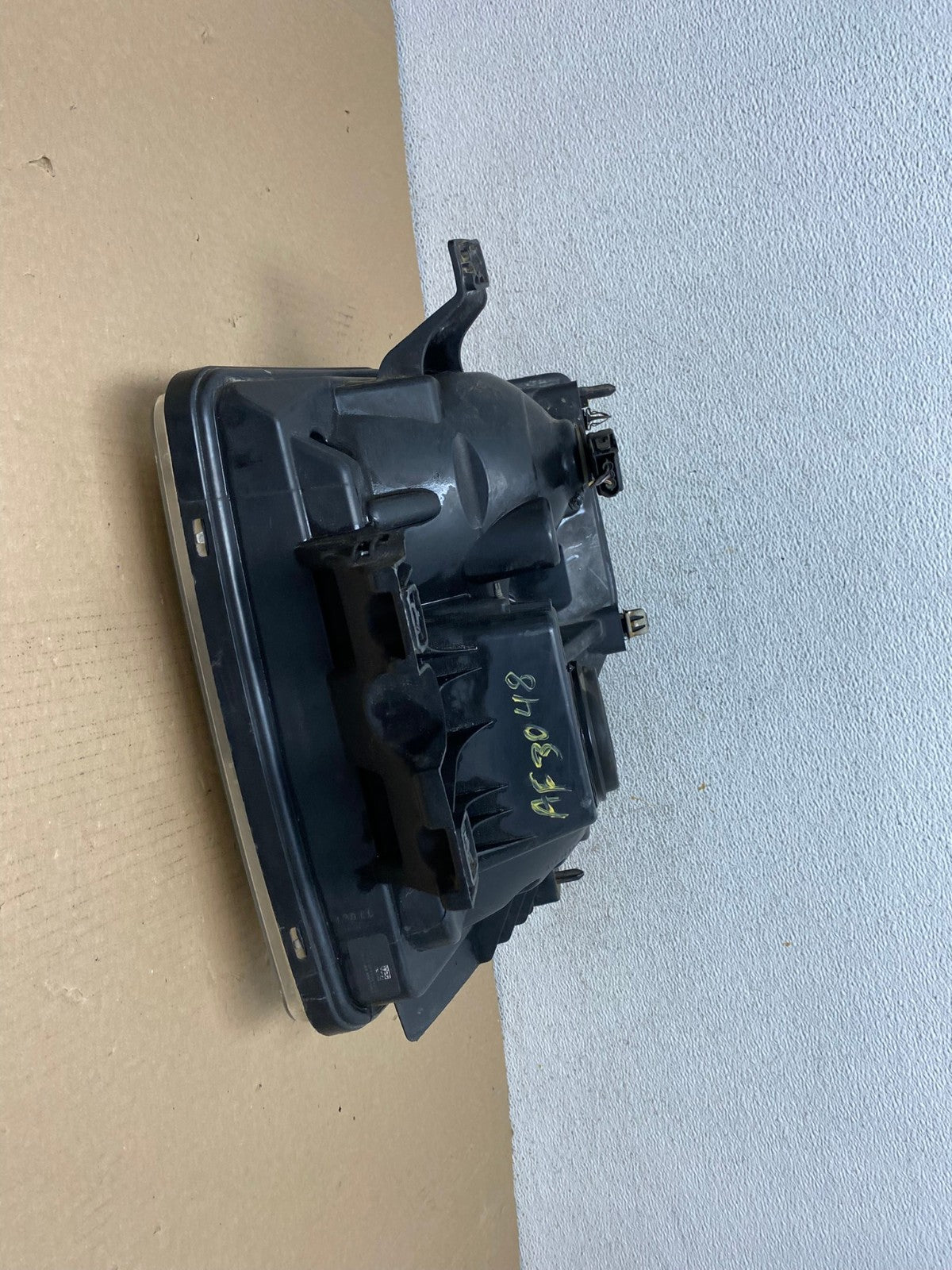 2008 to 2010 Ford F250 Super Duty Right Passenger RH side Headlight AF3048 LK6