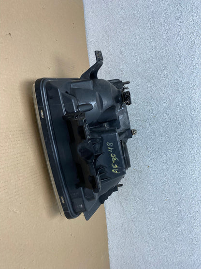 2008 to 2010 Ford F250 Super Duty Right Passenger RH side Headlight AF3048 LK6