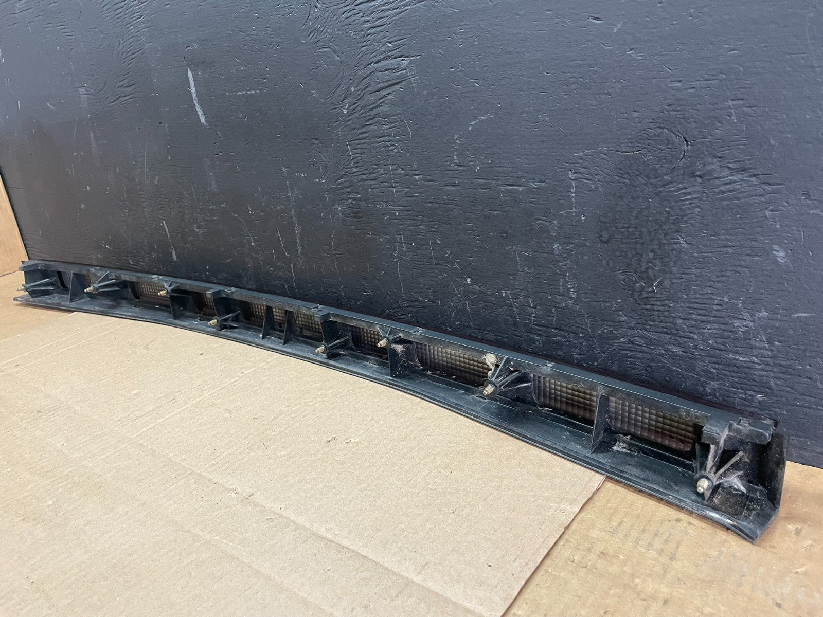 1991-1995 Dodge Stealth Turbo Rear Center Reflector Tail Light Panel ab7602 DG7