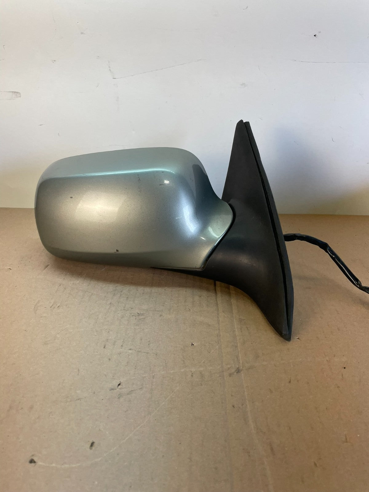 2006 to 2009 Buick Lucerne Right Passenger Side View Door Mirror AG2622 MS0