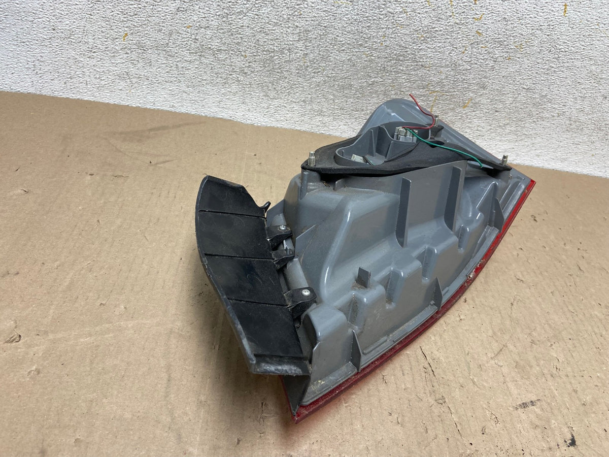 2009 2010 2011 2012 Mitsubishi Galant Left Driver LH Tail Light AH6901 LK5