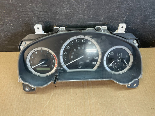 2004 2005 Toyota Sienna Speedometer Cluster Gauge AF3611 DG0