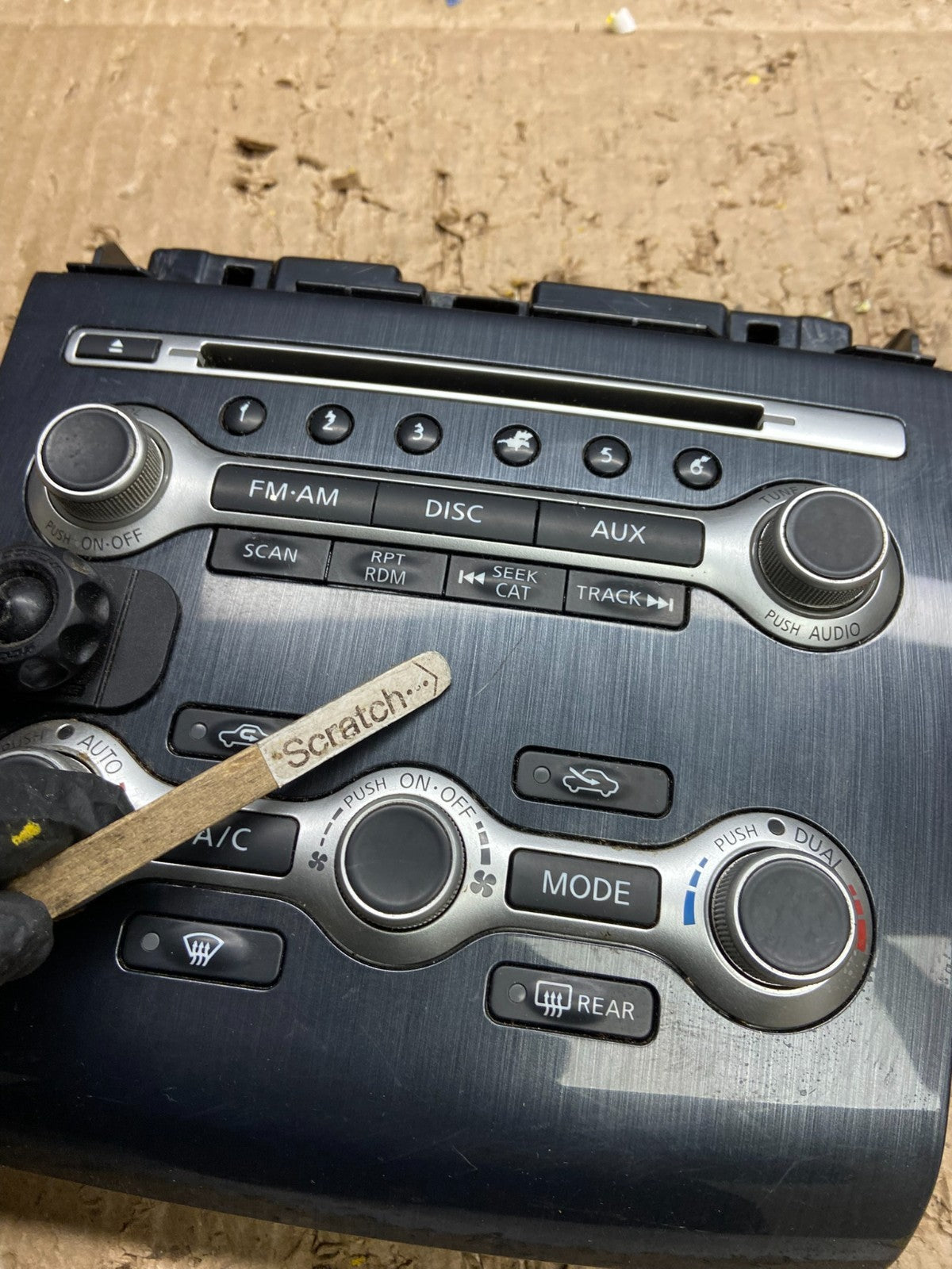 2012 2013 2014 Nissan Maxima Radio Audio Panel Control Bezel Trim  v7570 DG1