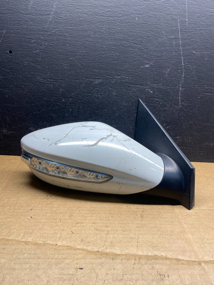 2011-2015 Hyundai Sonata Right Passenger Mirror W/ Turn Signal ad6763 DG0