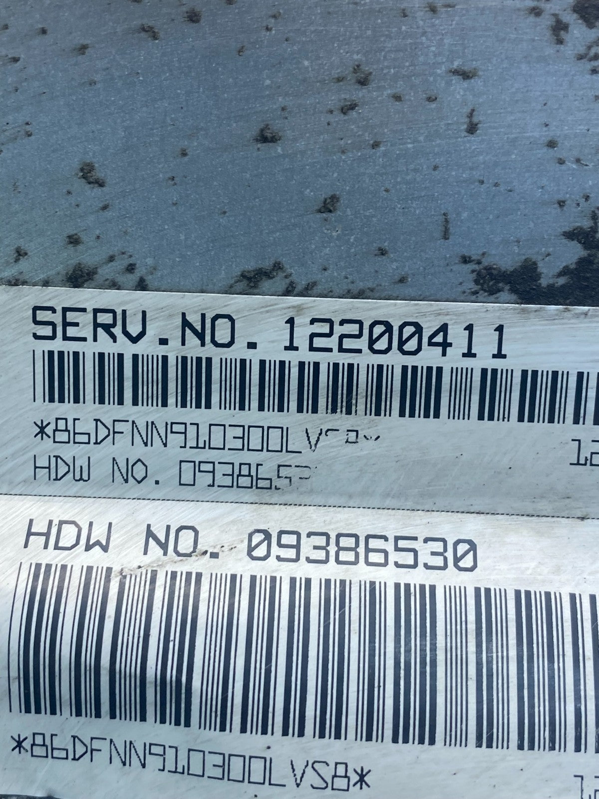 2001-2002 Silverado Tahoe Engine Computer Module 12200411 ECM ECU AH7169 DW2