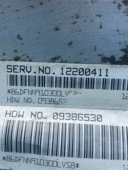 2001-2002 Silverado Tahoe Engine Computer Module 12200411 ECM ECU AH7169 DW2