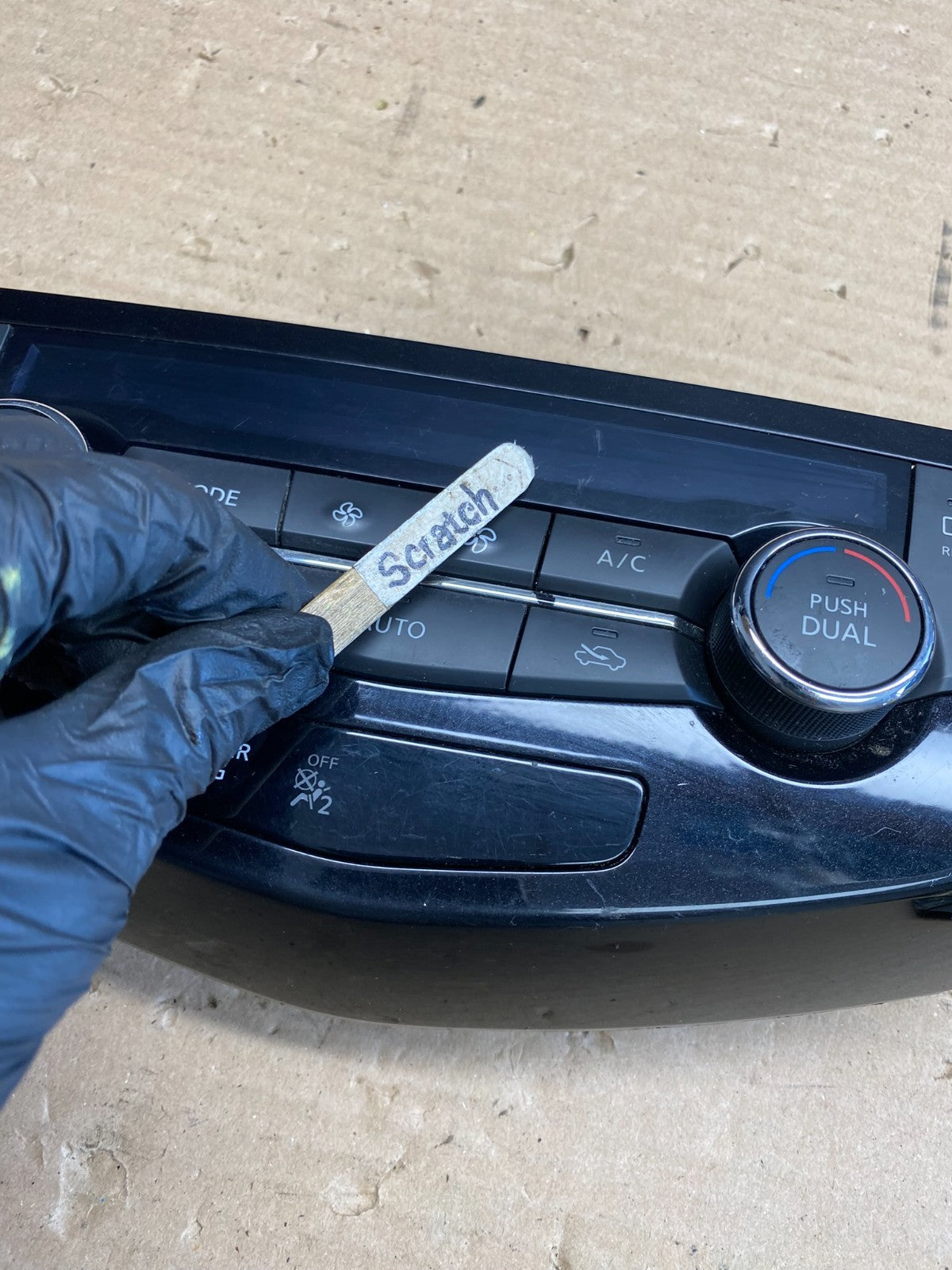 2017 to 2020 Nissan Rogue Heater Temperature AC Climate Control AG6216 DG2