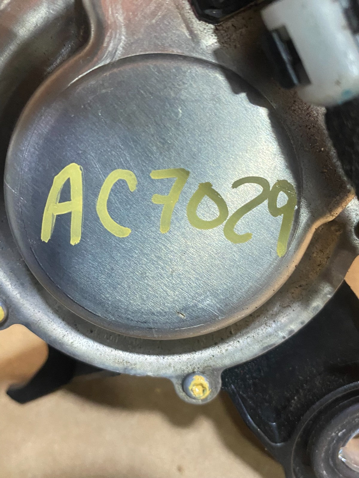2007 to 2015 Audi Q7 Rear Windshield Washer Wiper Motor ac7029 DG7