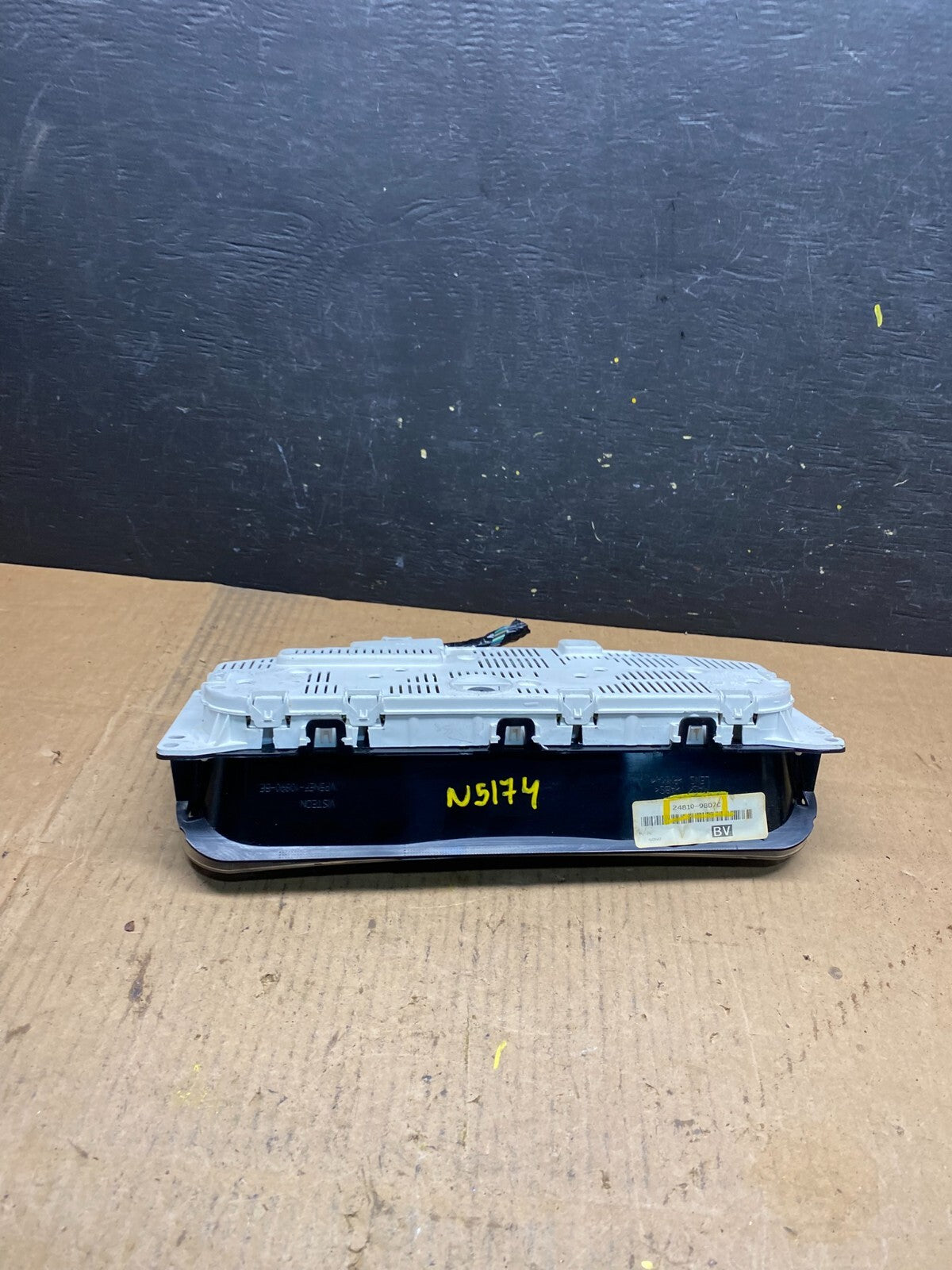 2005 to 2012 Nissan Pathfinder Xterra Frontier Speedometer Cluster Gauge N51745