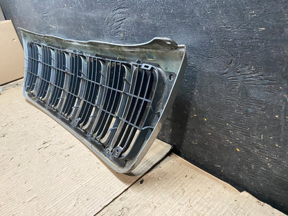 1999 to 2003 Jeep Grand Cherokee Front Upper Grill Grille Oem  X8254 DG4