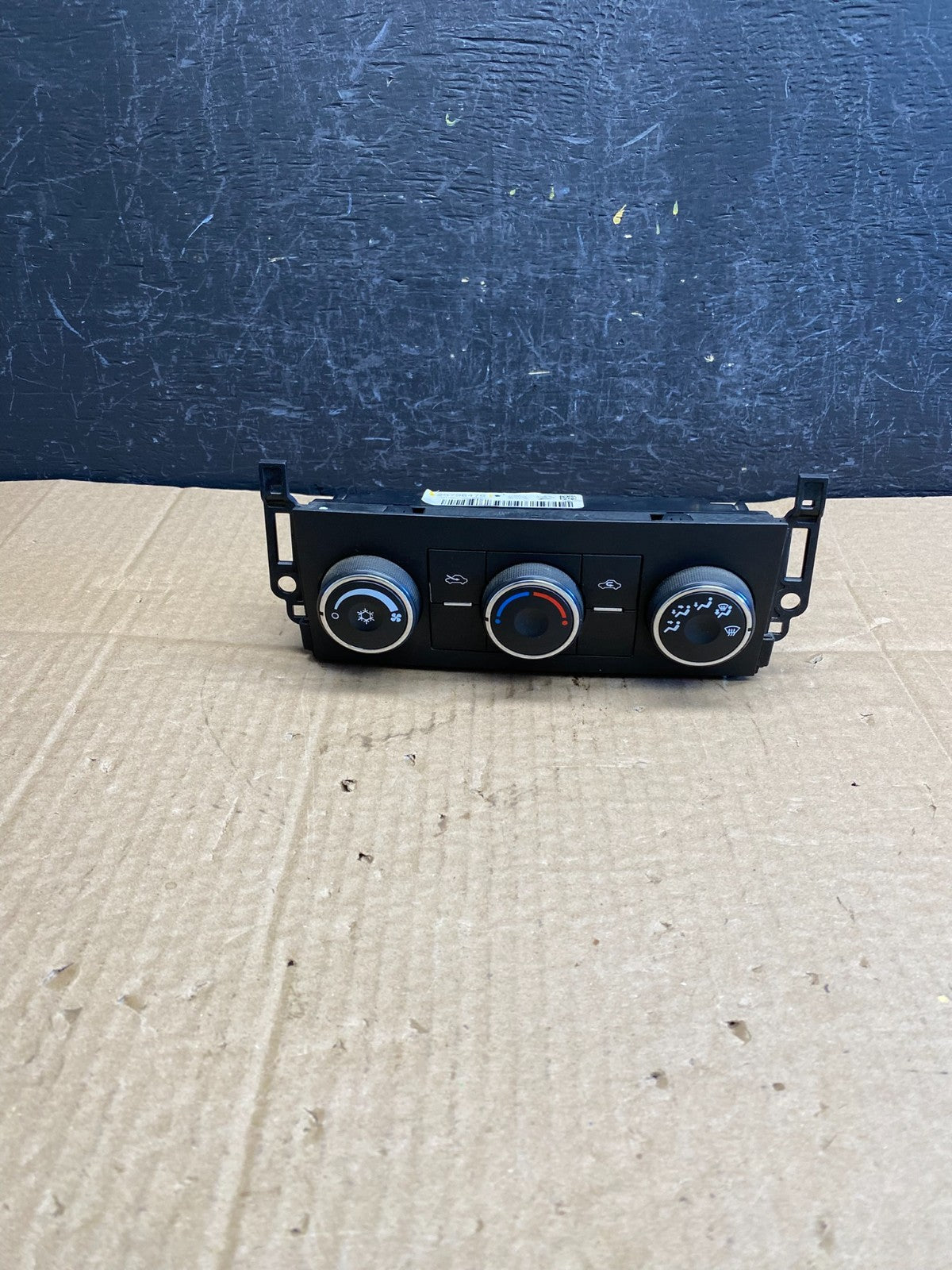 2007 - 2009 Chevrolet Silverado Gmc Sierra A/C Heater Climate Control ac9438 DG0