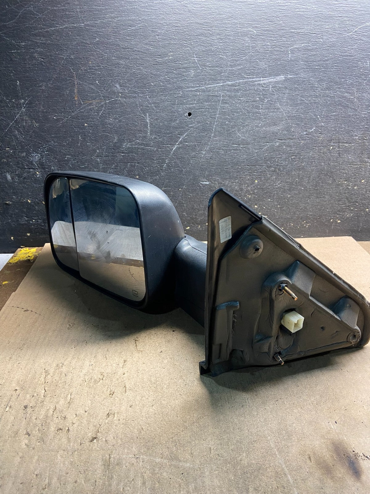 2013-2015 Dodge Ram 1500 2500 3500 Tow Mirrors LED Turn Signal Z552810