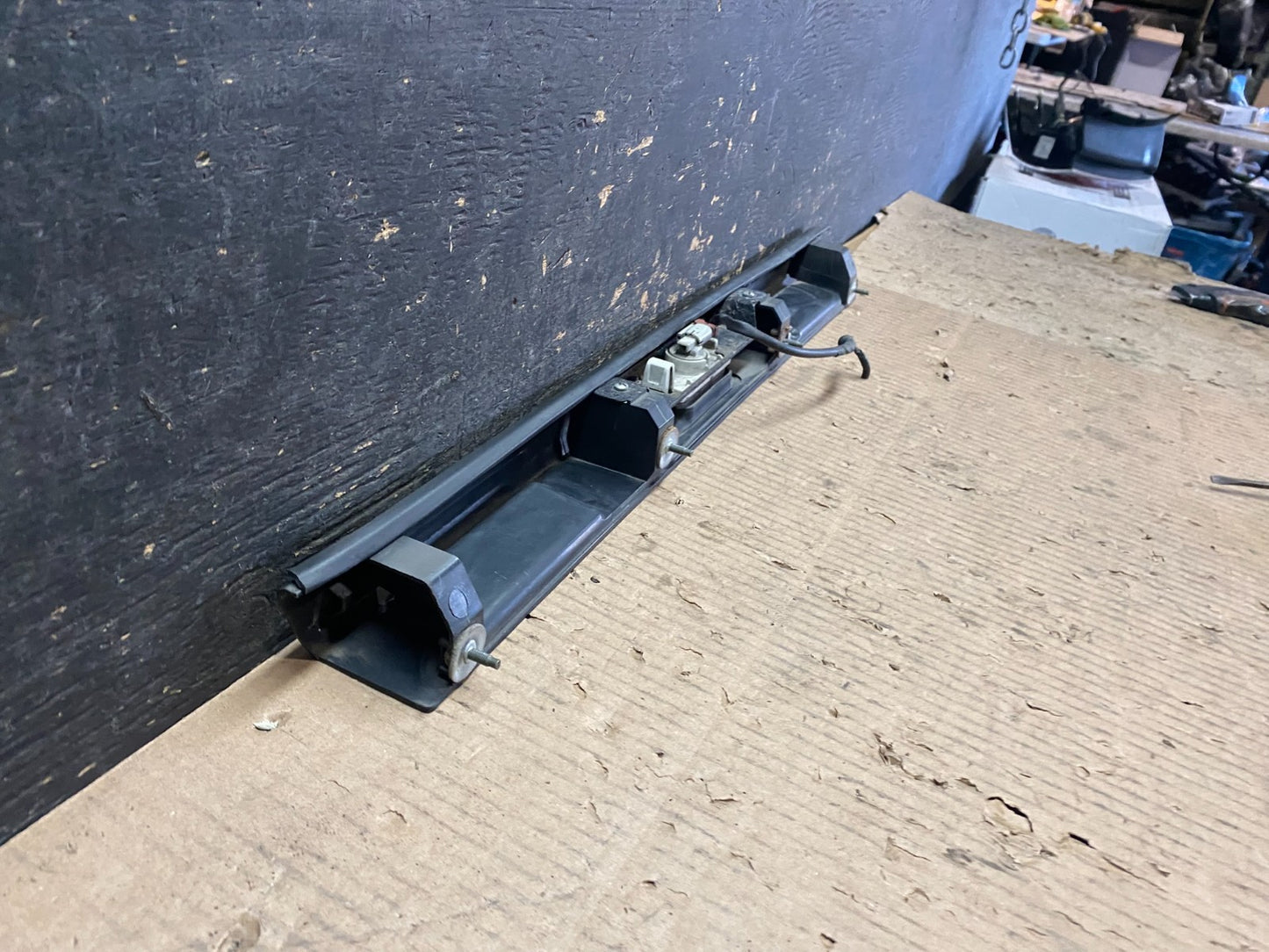 1999 - 2002 Infiniti G20 Rear Tail Gate Liftgate Handle Light Oem w6138 DG6
