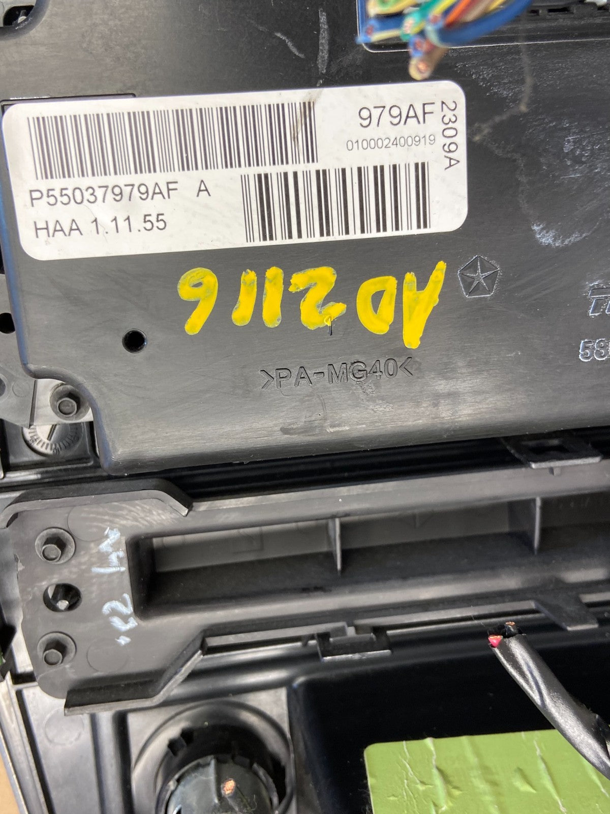 2008 to 2010 Jeep Grand Cherokee Center A/C Heater Climate Control AD2116 DG6