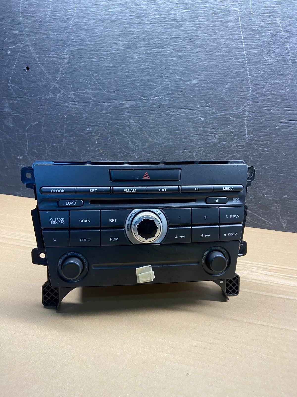 2007-2009 Mazda CX7 CX-7 AM FM 6 Disc CD Player Stereo Radio AE4557 DG0