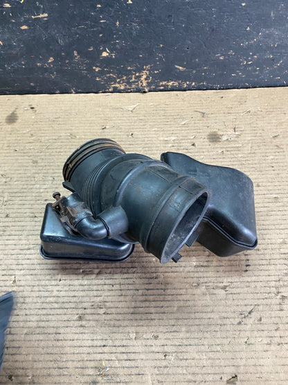 2007 - 2009 Hyundai Santa Fe 3.3L V6 Air Intake Resonator Duct Pipe OEM s3734 DG4