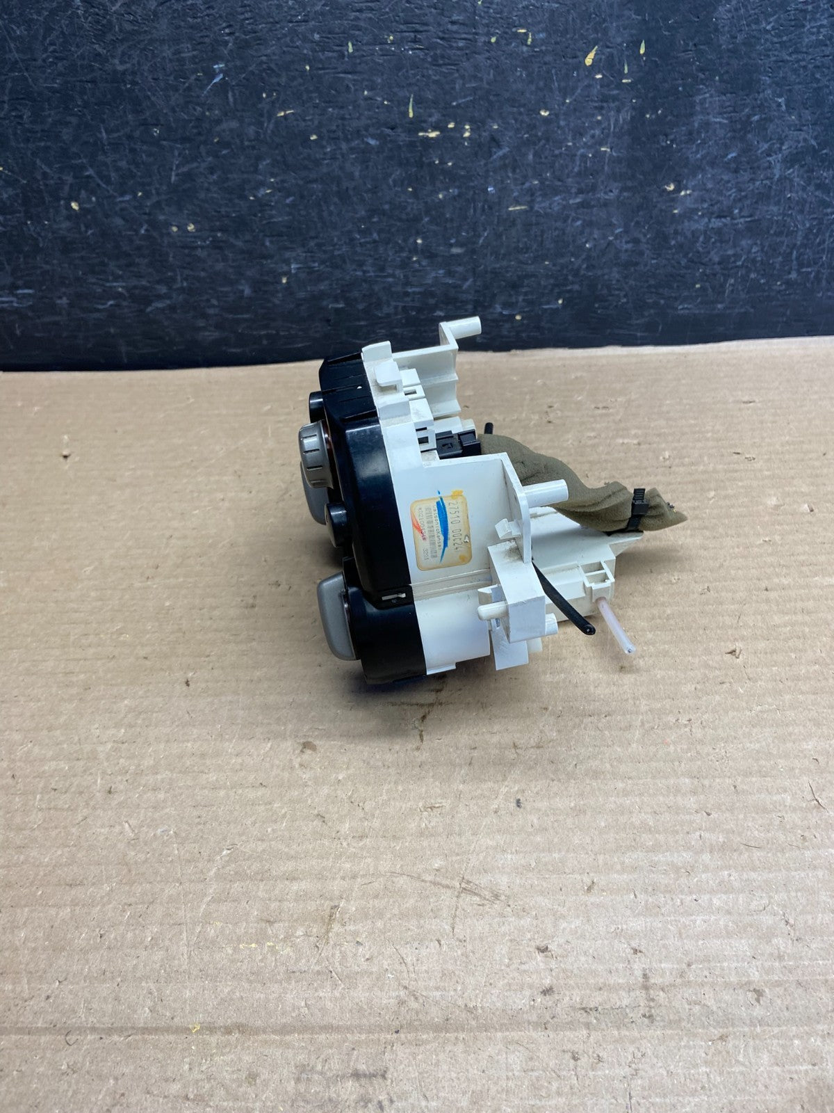2012 to 2019 Nissan Versa Dash AC Climate Control Bezel Trim ah3506 DG2