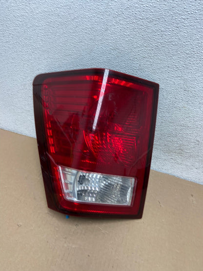 2007 2008 2009 2010 Jeep Grand Cherokee Left Driver Lh Tail Light AF3026 LK0