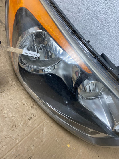 2012 to 2017 Kia Rio Hatchback Right Passenger RH Halogen Headlight AC0268 DW5