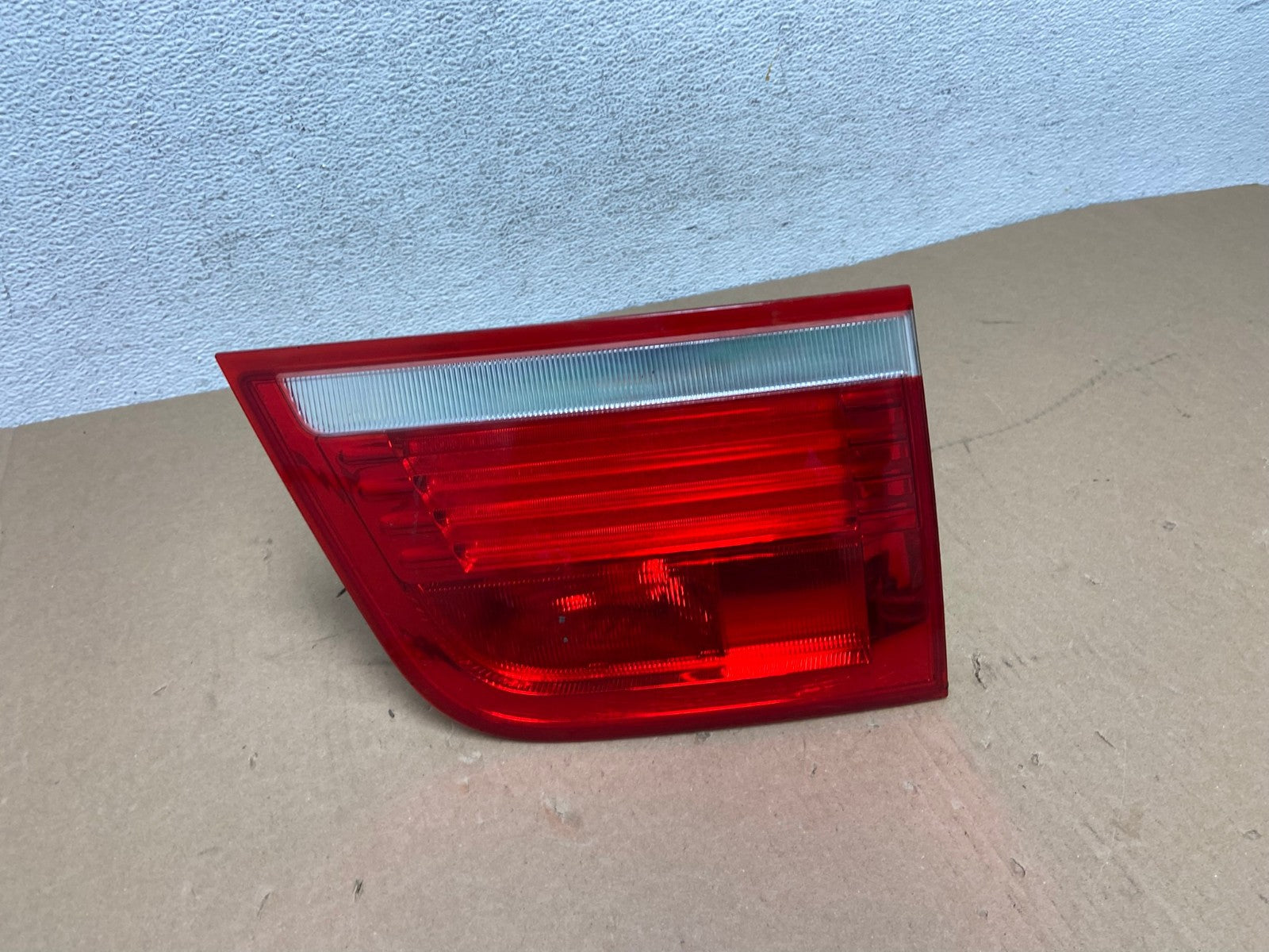 2007 to 2010 Bmw X5 E70 Right Passenger Rh Side Inner Tail Light AD6432 LK0
