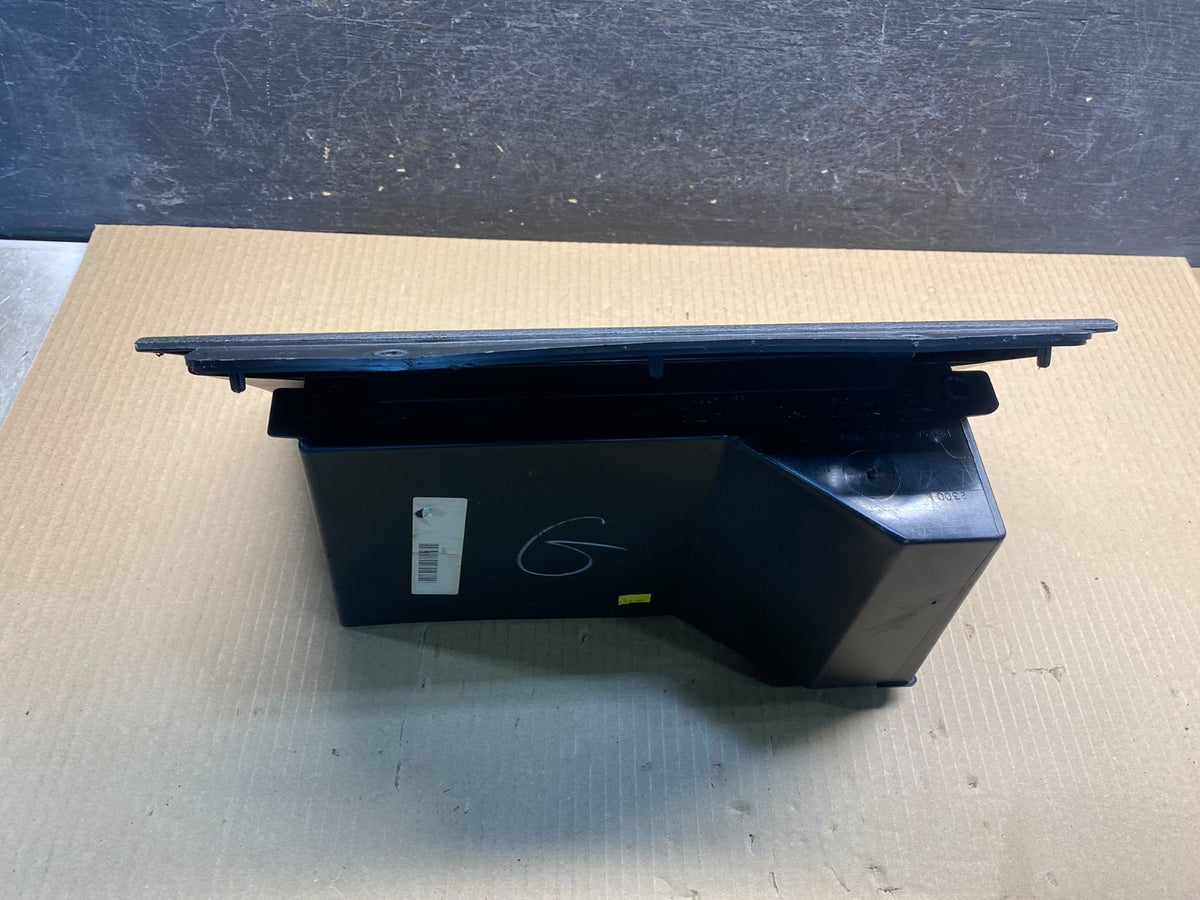 2004 to 2008 Ford F-150 Glove Box Compartment ah7438 DG6