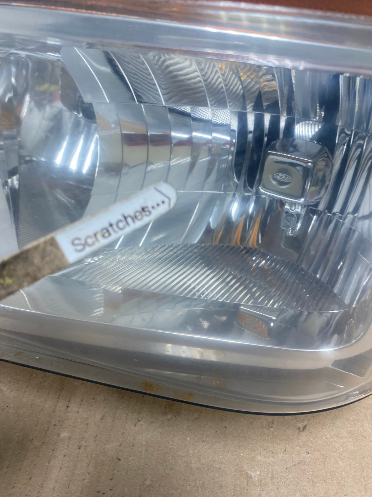2008 to 2010 Ford F250 Super Duty Left Driver LH Side Headlight AF3050 LK3