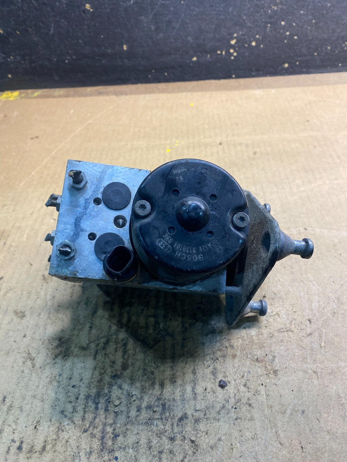 2001 to 2003 Mercedes CLK320 CLK55 ABS Anti Lock Brake Pump z2416 DG5