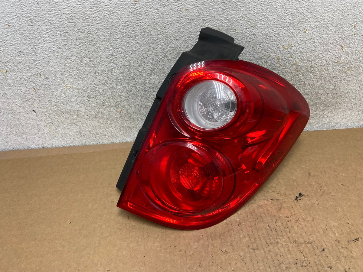 2010 to 2015 Chevrolet Equinox Right Passenger Rh Side Tail Light AI3499 LK0