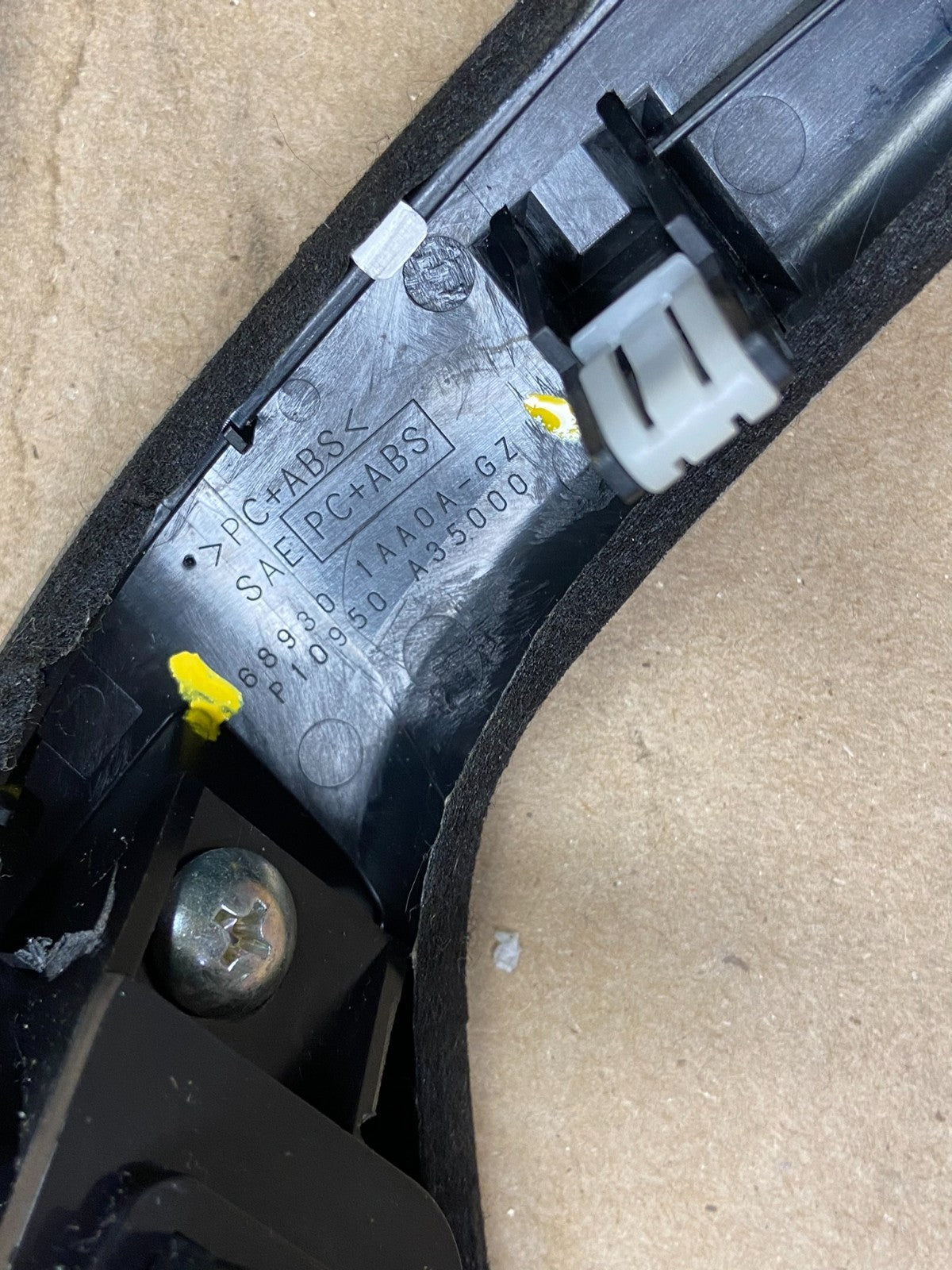 2009-2010 Nissan Murano Dash Trim Panel With Hazard Buttom Switch OEM X1686 DG4