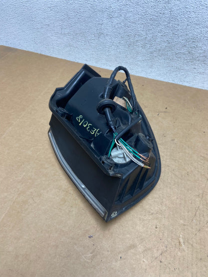 2001 2002 2003 Lexus Rx300 Left Driver Lh Side Tail Light AE3018 LK6