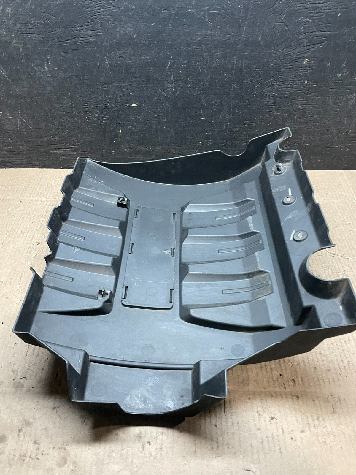 2006 to 2008 Honda Pilot Black Engine Cover OEM 3.5L I7770 DG7
