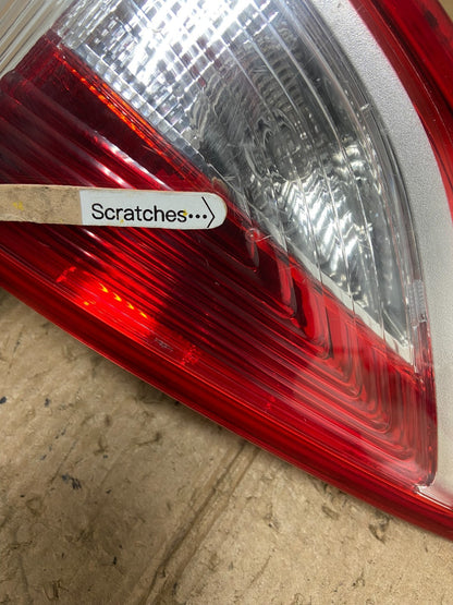 2013 to 2016 Ford Escape Right Passenger RH Side Inner Tail Light OEM AA5053 DW3