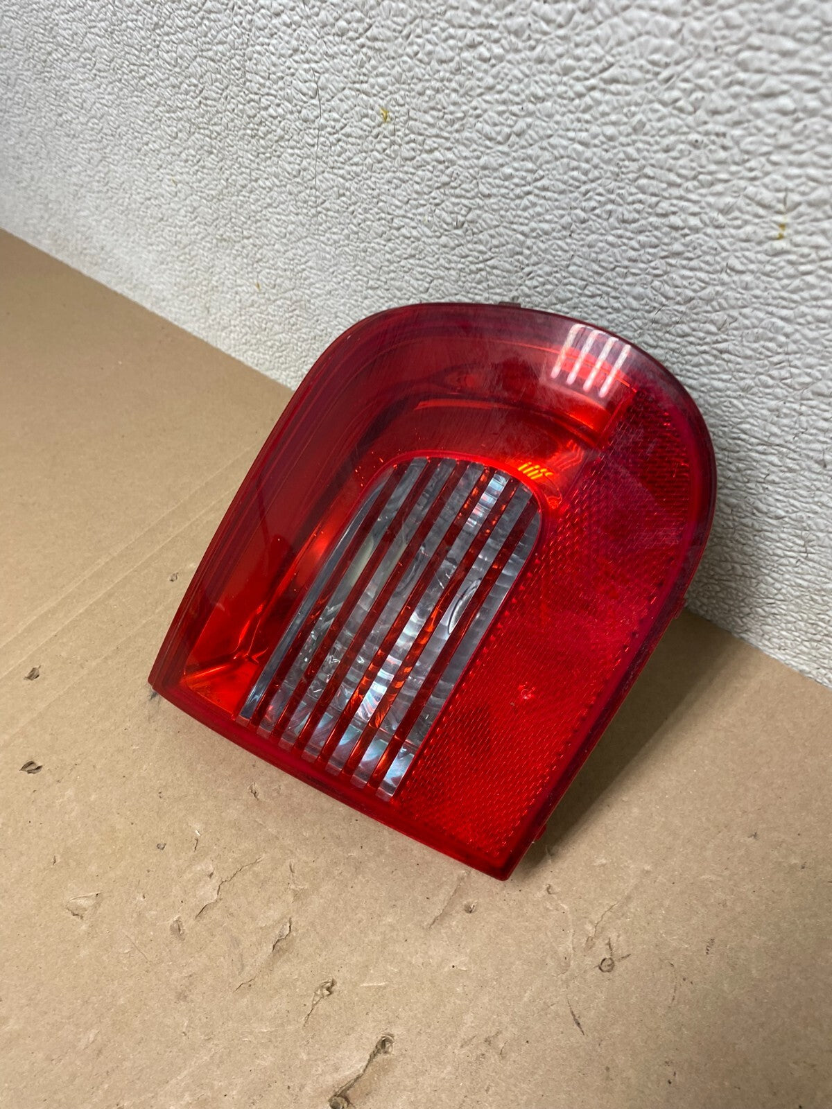2007 - 2011 Volkswagen Eos Left Driver Tail Light Inner Oem F1896 KC1