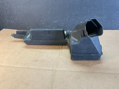 2013-2016 Nissan Pathfinder Upper Air Intake Duct ae0885 DG3