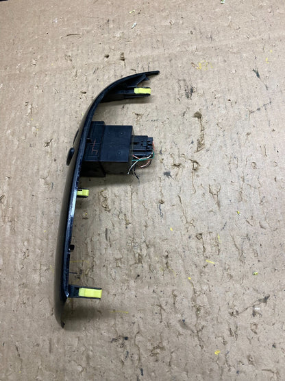 2004 to 2010 Toyota Sienna Switch Key Light Indicator Bezel Trim OEM T6071 DG1