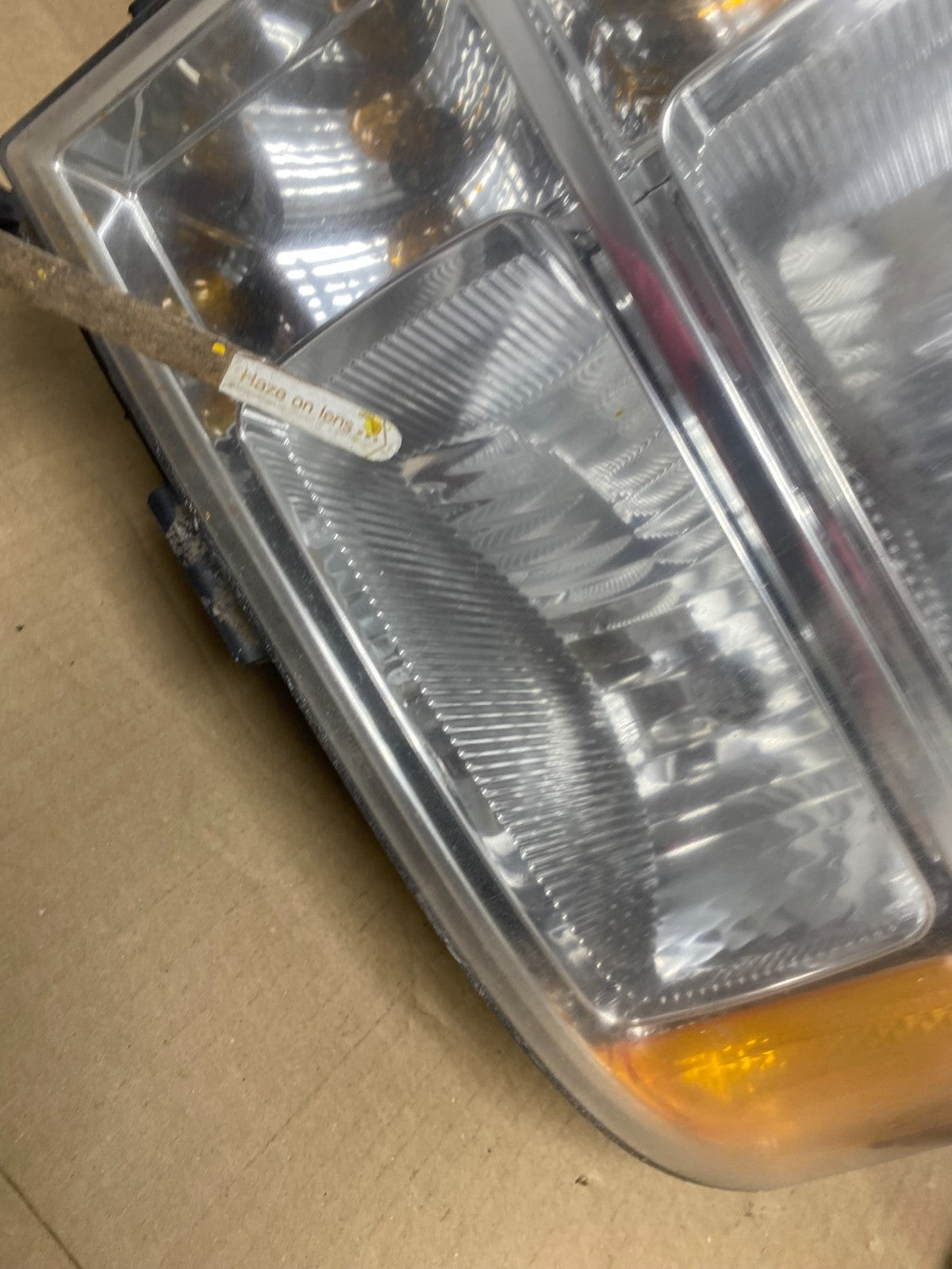 2007 - 2014 GMC Sierra Left+Right Side Halogen Headlights U2773 DW9