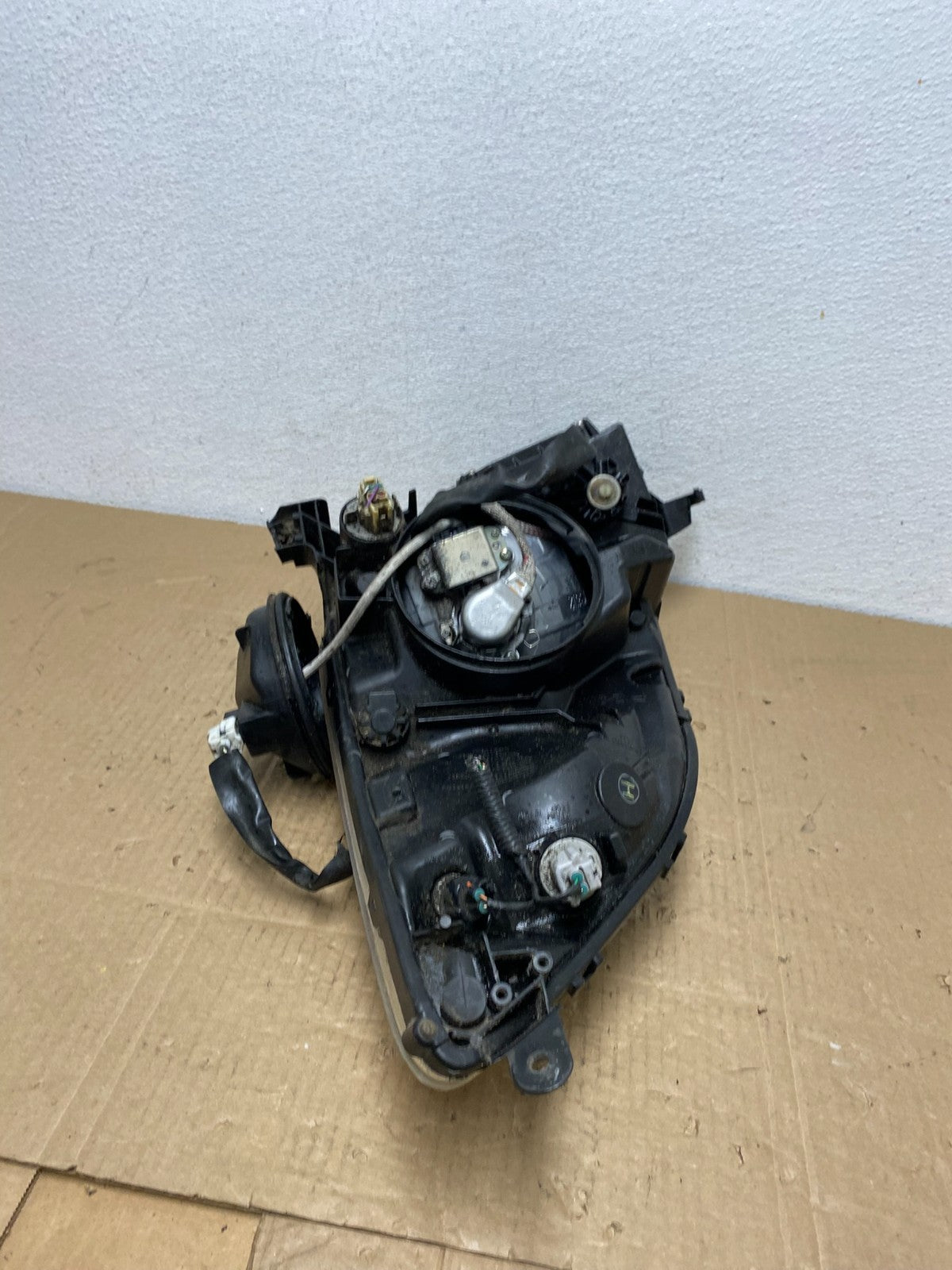 2006-2009 Toyota Prius Right Passenger Rh Side Headlight Xenon HID Oem AC3909 DW5