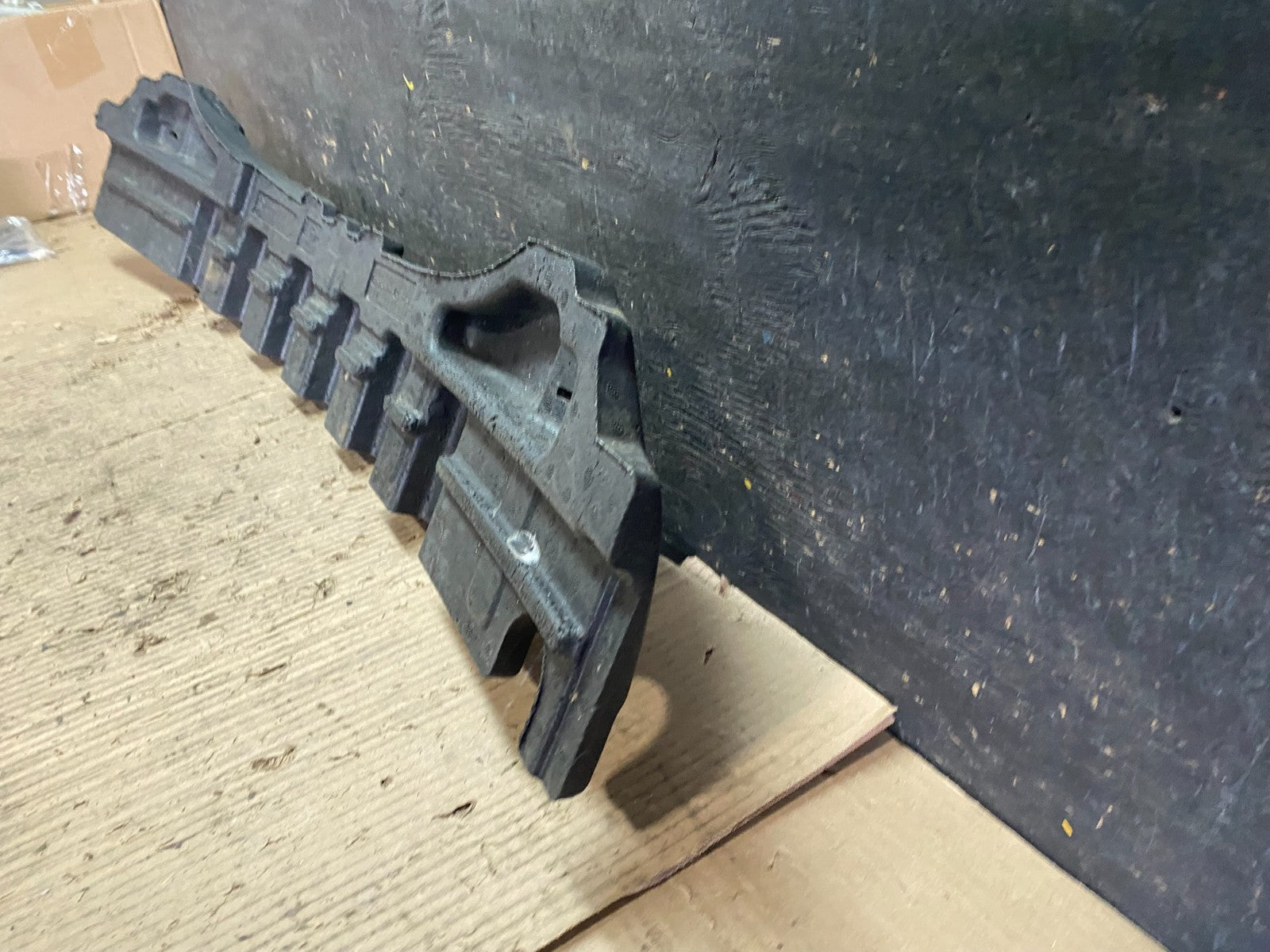 2011 2012 2013 Hyundai Elantra Front Bumper Impact Energy Absorber Foam V4313 DG4