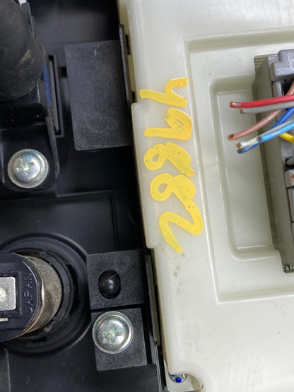 2011 to 2015 Nissan Rogue Heater Temperature AC Climate Control OEM Y9882 DG6