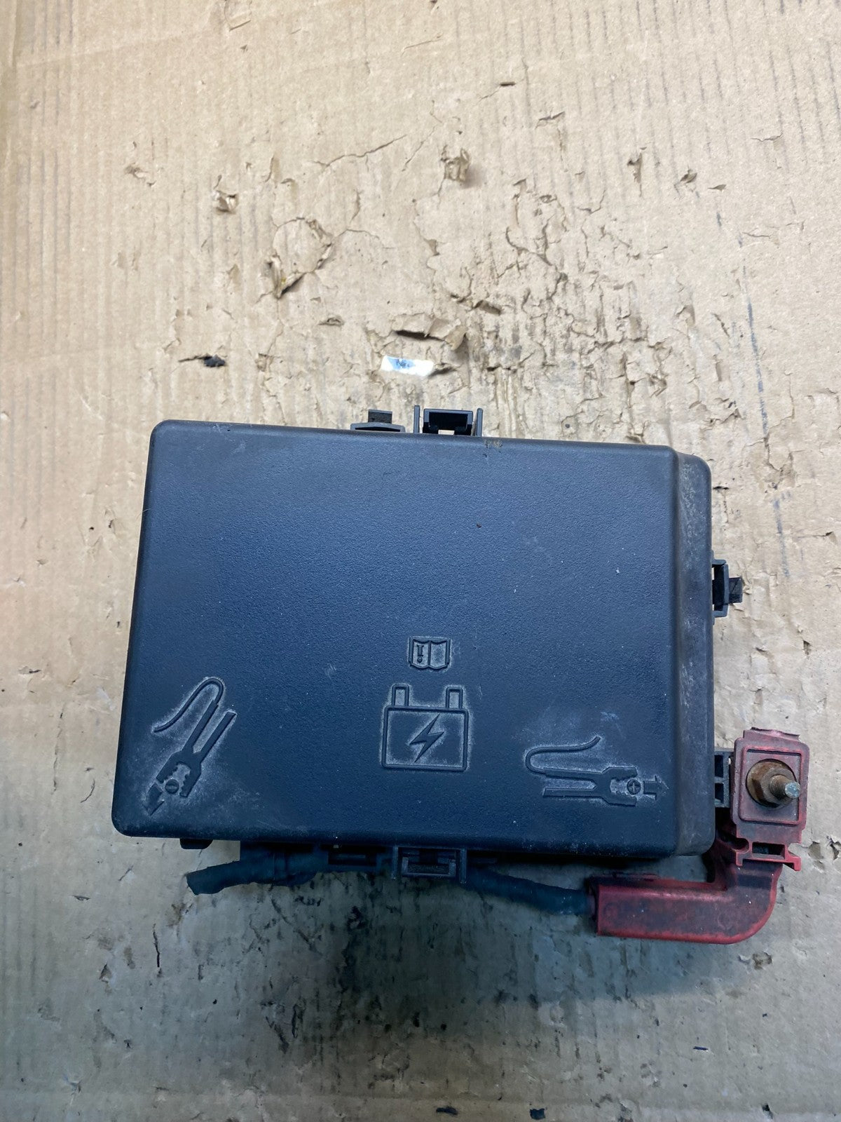 Chrysler Dodge Fuse Box p68081202ab W3971 PS4