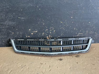 2013 to 2014 Cadillac ATS Front Lower Grille Grill OEM Z3206 DG0