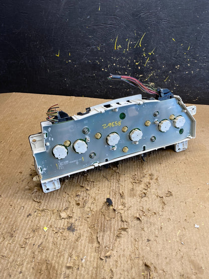 2006 Ford E350 Gauge Speedometer Cluster OEM z9858 DG4